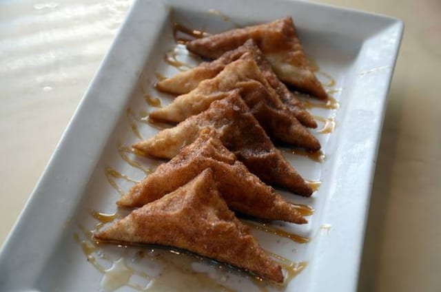 Sopapilla.