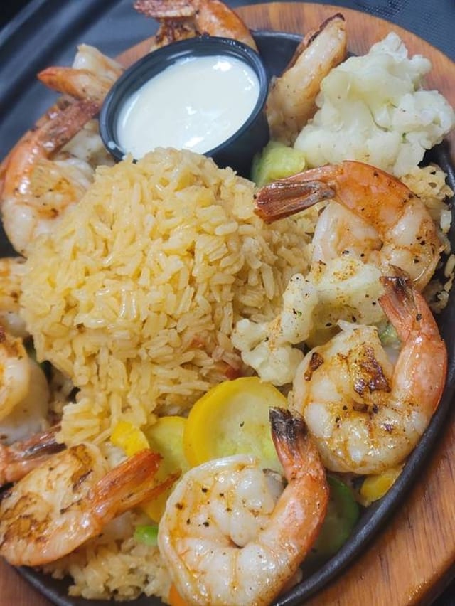 Camarones a La Plancha.